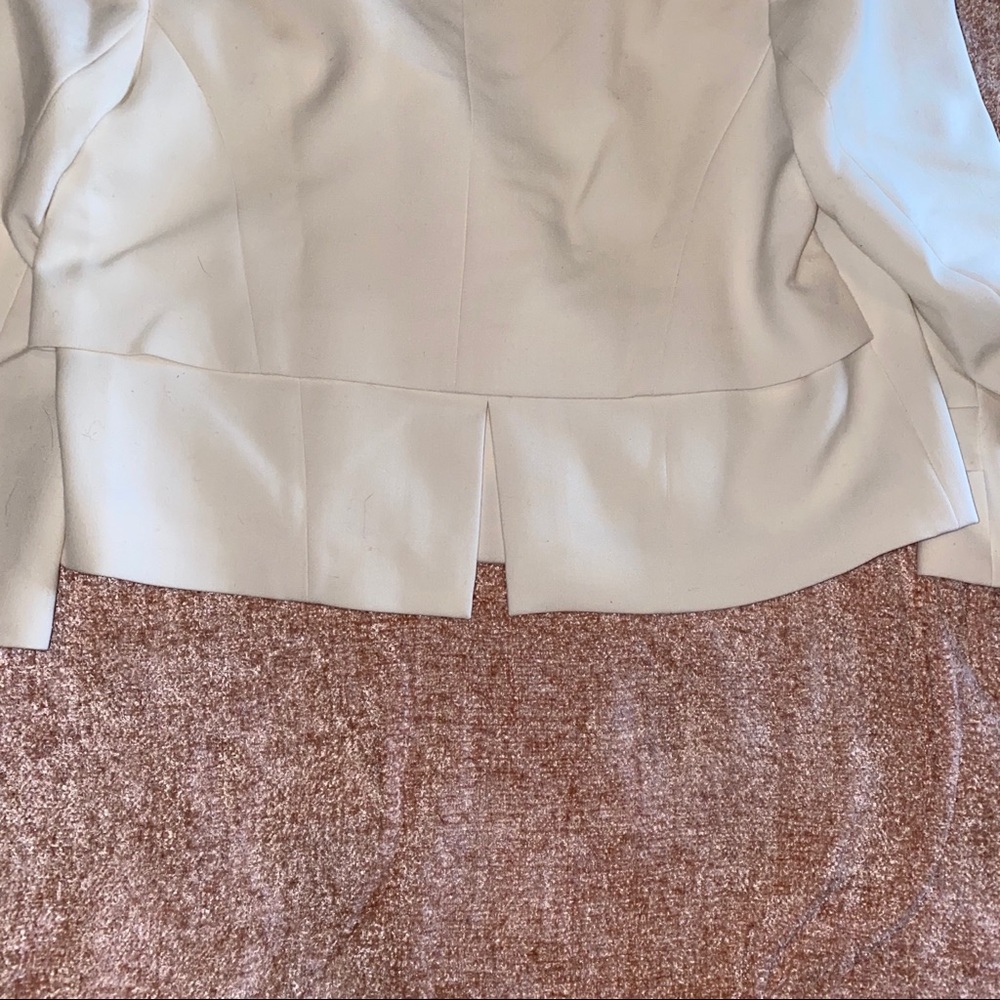 White House Black Market Blazer/Coat - Picture 4 of 4